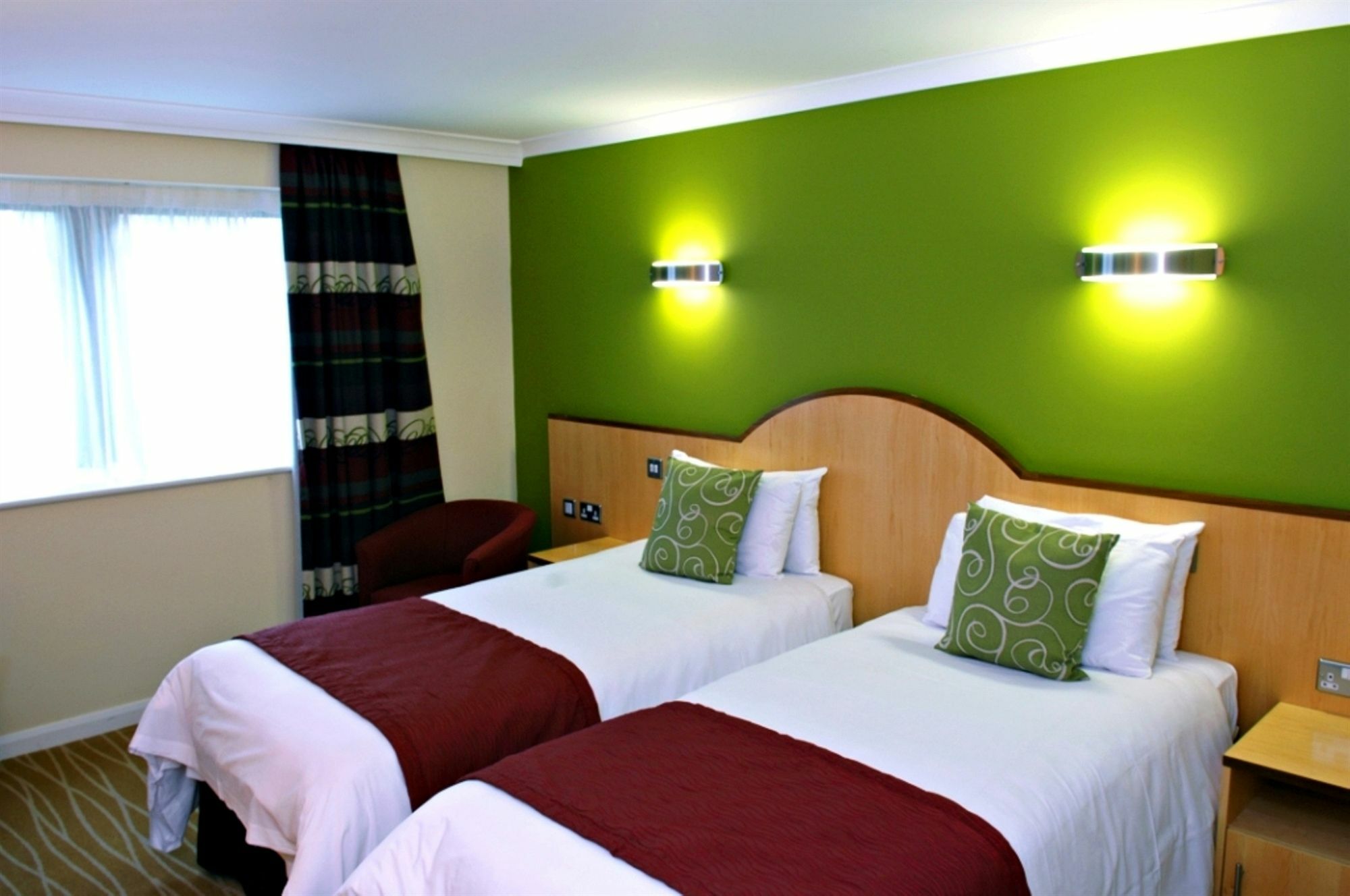 Burleigh Court Hotel And Leisure Loughborough Exterior foto